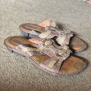 Women's Born Tan Leather Sandals